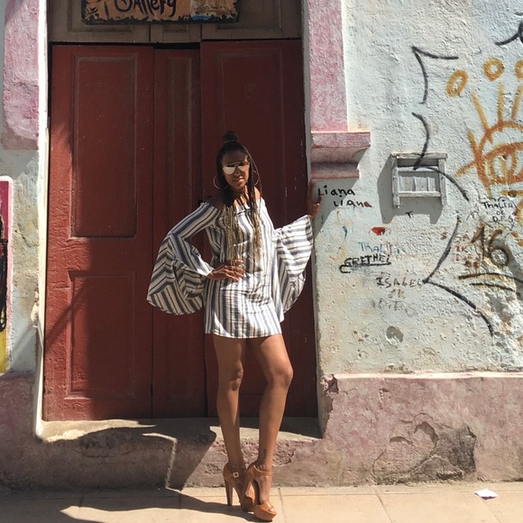 LULUS👗DRESS - Picture 10 of 11